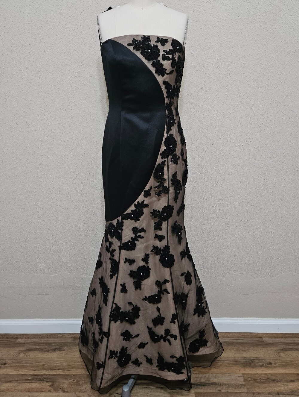 Cache Black Strapless Sequin Floral Mesh Mermaid Evening Gown Dress 8 - Picture 2 of 16